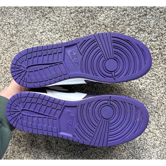 Nike Air Jordan 1 Retro OG High Court Purple 2.0 Size 6.5 Youth (Size 8 Women’s) - Picture 5 of 8